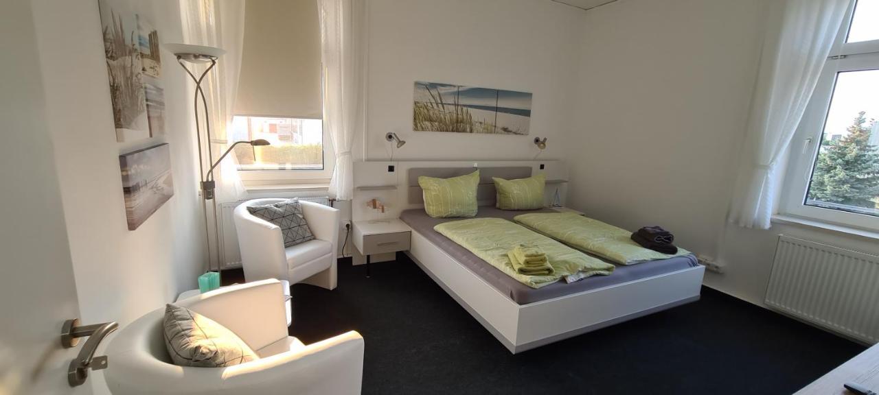 Gaesteappartements "Purefitness" Am Elberadweg In Тангермюнде Экстерьер фото